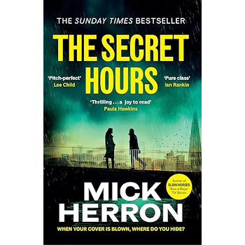 The Secret Hours (Paperback) bij Singel 344