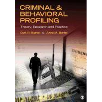 Criminal & Behavioral Profiling (Paperback) bij Singel 344