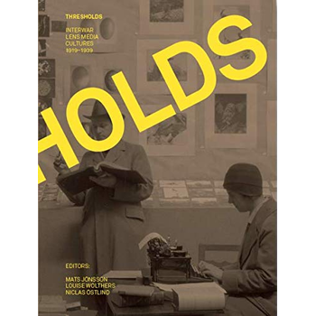 Thresholds (Paperback) bij Singel 344