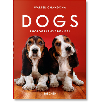 Walter Chandoha. Dogs. Photographs 1941–1991 (Hardback) bij Singel 344