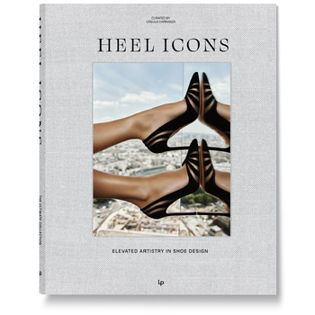 HEEL ICONS. Elevated Style in Shoe Artistry (Hardback) bij Singel 344