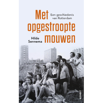Met opgestroopte mouwen (Paperback) bij Singel 344