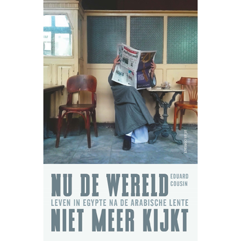 Nu de wereld niet meer kijkt (Paperback) bij Singel 344