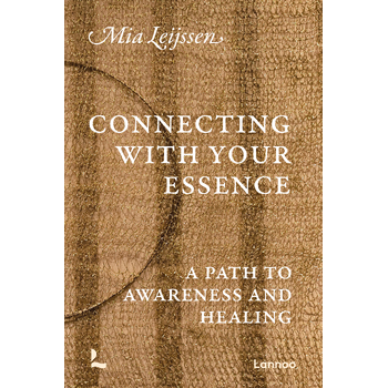 Connecting with Your Essence (Paperback) bij Singel 344