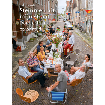 Stemmen uit mijn straat (Paperback) bij Singel 344
