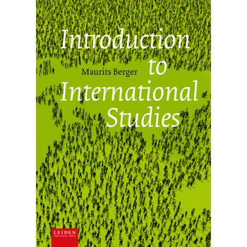 Introduction to International Studies (Paperback) van Maurits Berger