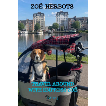 TRAVEL AROUND WITH EMPRESS ZOË (Paperback) bij Singel 344