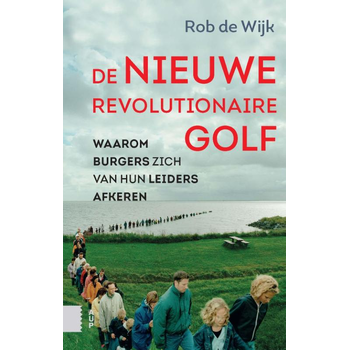 De nieuwe revolutionaire golf (Paperback) bij Singel 344
