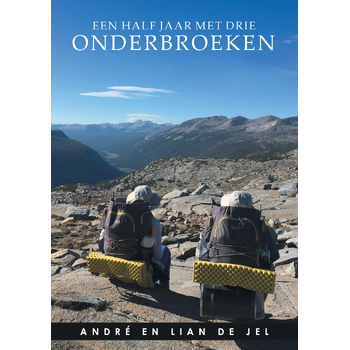 Een half jaar met drie onderbroeken (Paperback) bij Singel 344