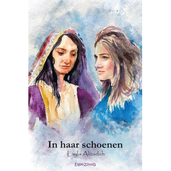 In haar schoenen (Paperback) van Layla Alizadah