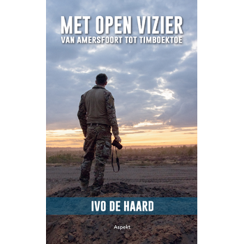 Met open vizier (Paperback) bij Singel 344