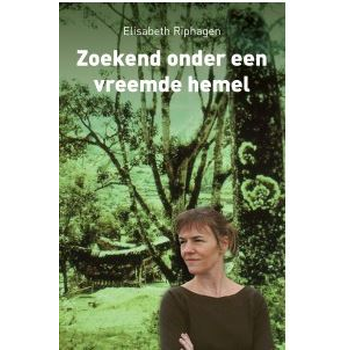 Zoekend onder een vreemde hemel (Paperback) bij Singel 344