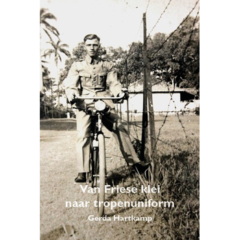 Van Friese klei tot tropenuniform (Paperback) bij Singel 344