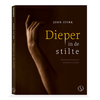 Dieper in de stilte (Paperback) bij Singel 344